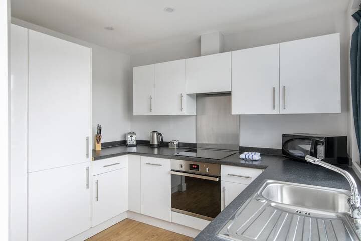 HQ Aparthotel Farnborough photo 5