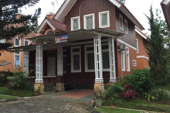 Cibadak destination view