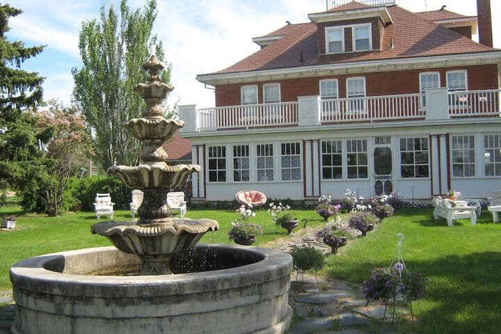 Wakamow Heights Bed & Breakfast photo 3