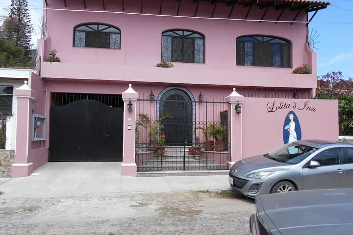 Lolitas Inn photo 5
