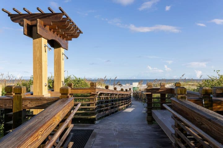 Marriotts Barony Beach Club photo 3