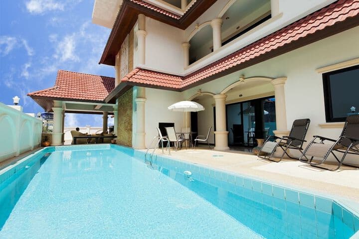Royal Prince Residence photo 2