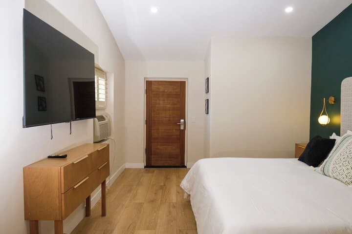 Adobe inn photo 5