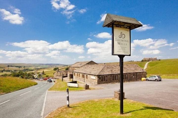 Leeming Wells photo 2