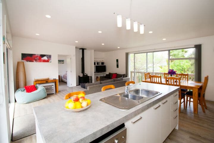 Waimarie Villa photo 4