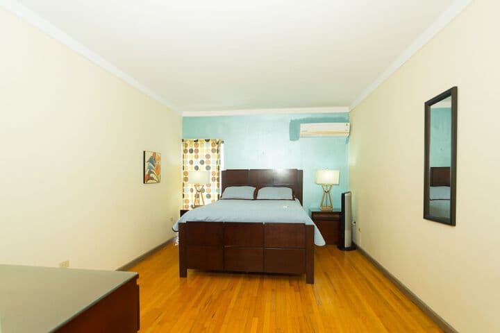 New Kingston Guest Apartments at Abbey photo 4