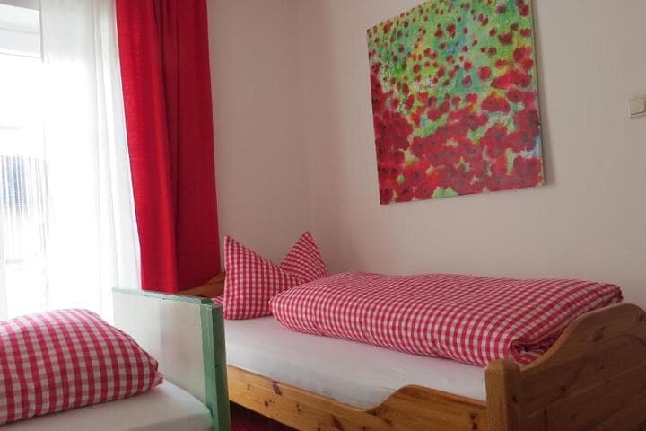 Gästehaus Huber traditional Sixties Hostel photo 2