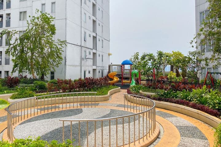 Best Deal&Spacious Studio at Bassura City Apartment photo 4