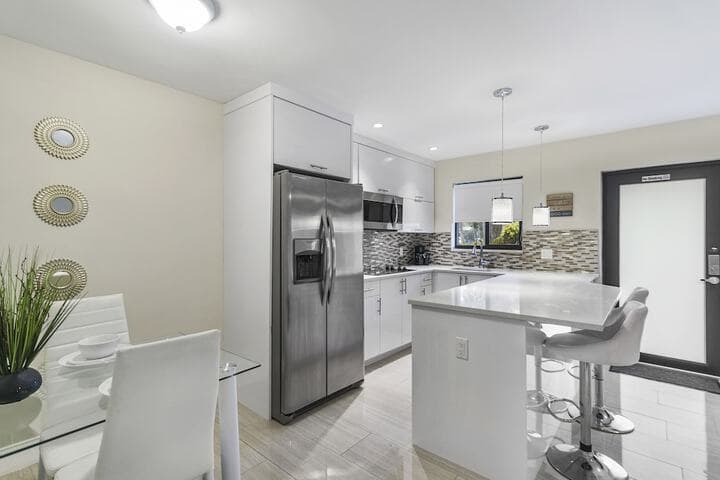 Alani Bay Condos Fort Lauderdale photo 4
