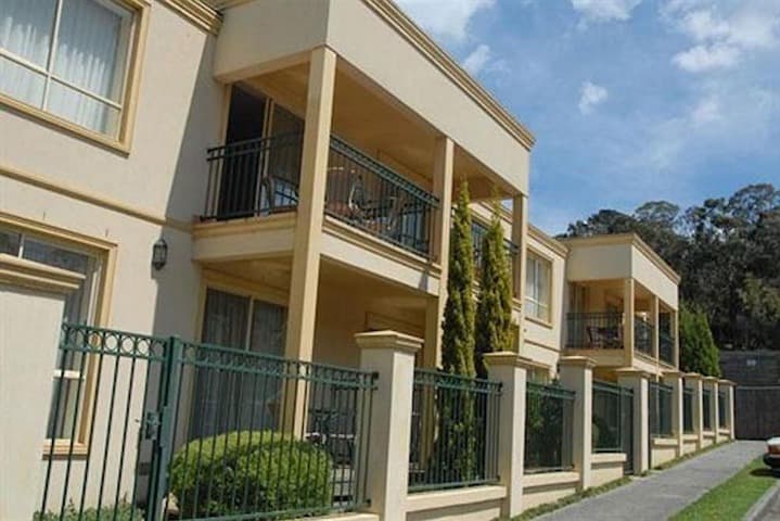 Lifestyle Apartments at Ferntree photo 2