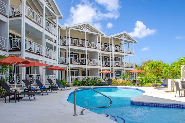Lantana Resort by Island Villas photo 2