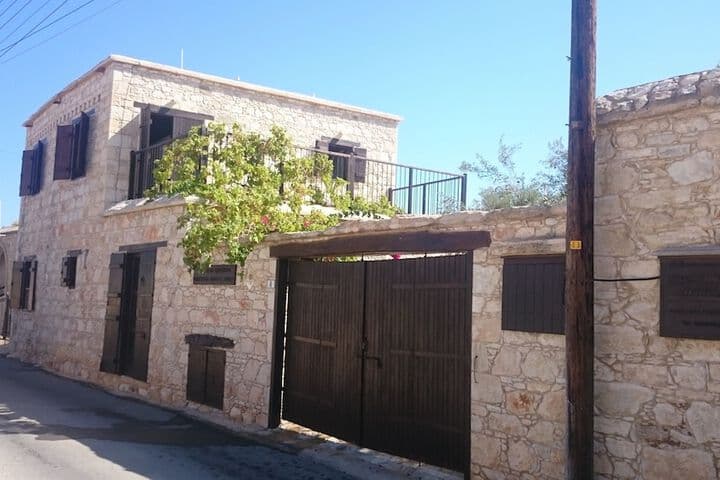 Kirithra photo 2