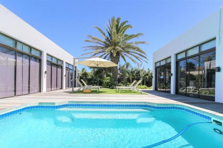 OCEAN BREEZE SUNSET BEACH Cape Town photo 3