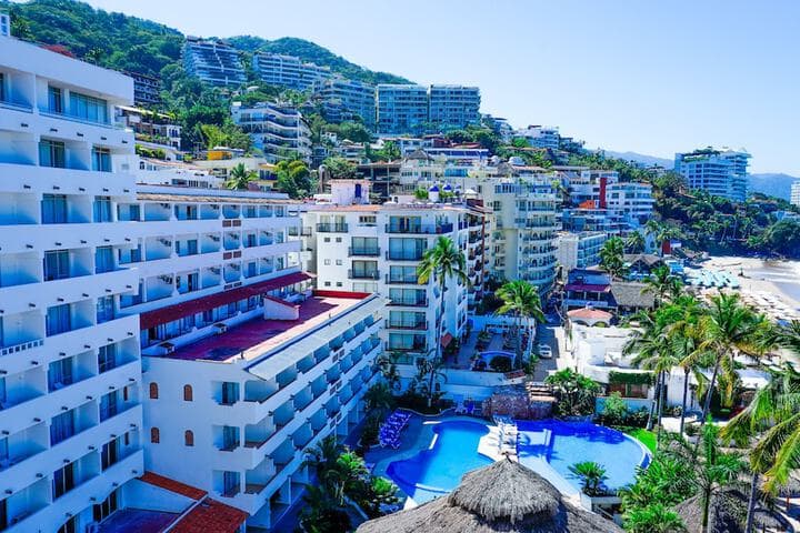 Hotel Tropicana Near Olas Altas Street photo 2