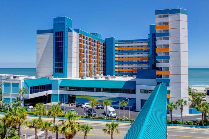 Landmark Resort photo 2