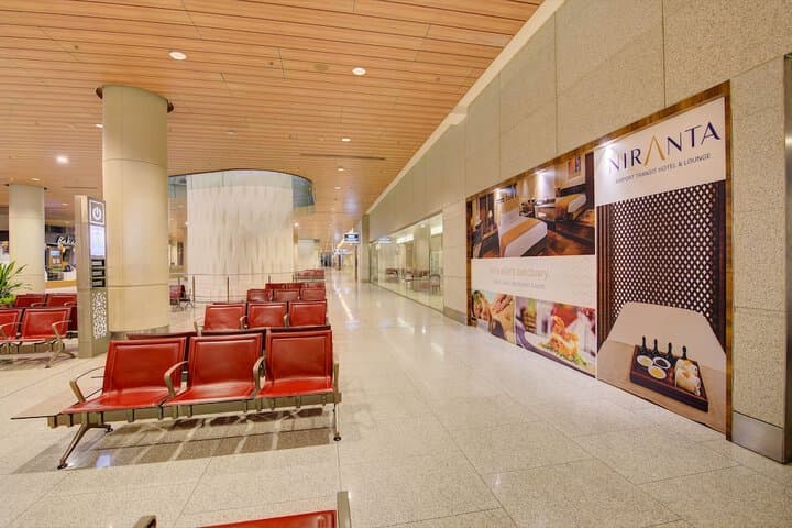 Niranta Airport Transit Hotel & Lounge Terminal 2 Arrivals photo 2