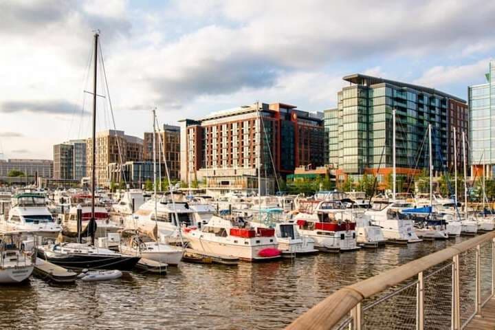 Global Luxury Suites at the Wharf photo 2