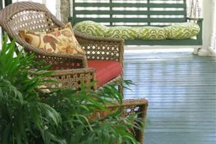 White Oak Manor Bed & Breakfast photo 4