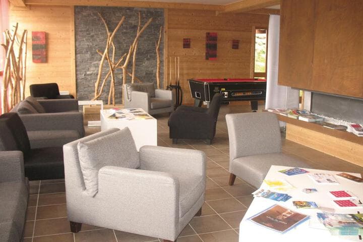 Lagrange Vacances Le Roc Belle Face photo 1