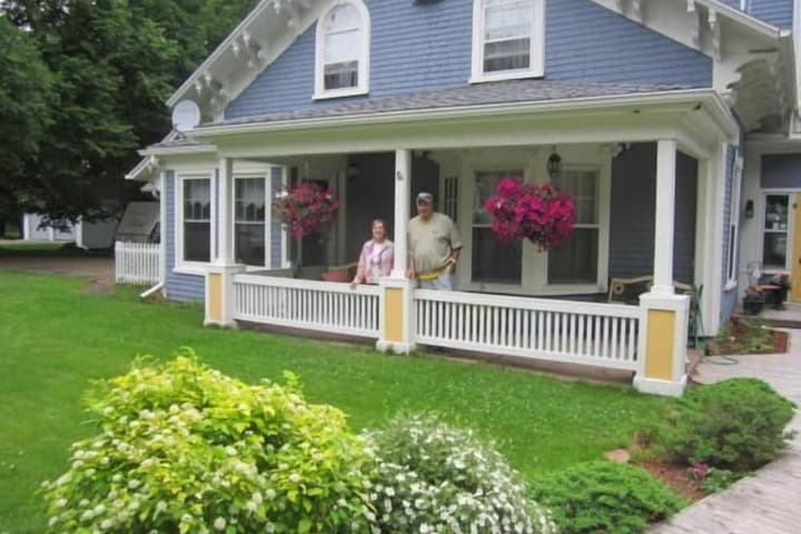 The Dawson House Bed & Breakfast photo 4