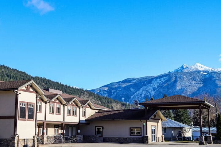 Revelstoke destination view