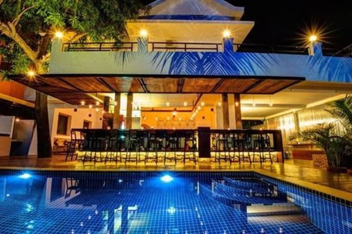 Base Villa Phnom Penh Hostel photo 3