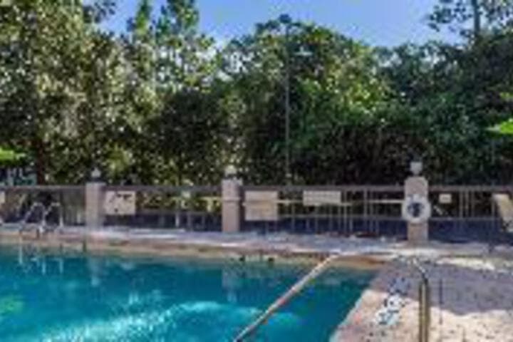 Spark by Hilton Tampa Brandon photo 3