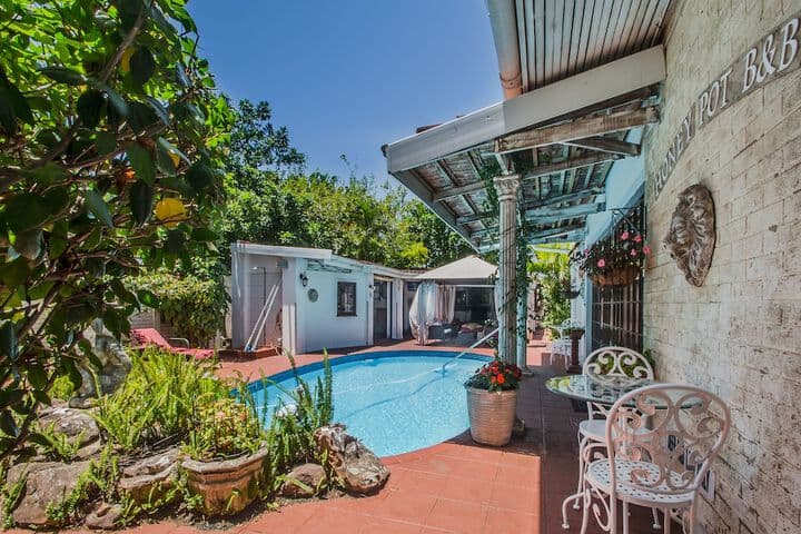 HoneyPot Guesthouse photo 3