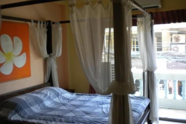 Nickys Guesthouse photo 4