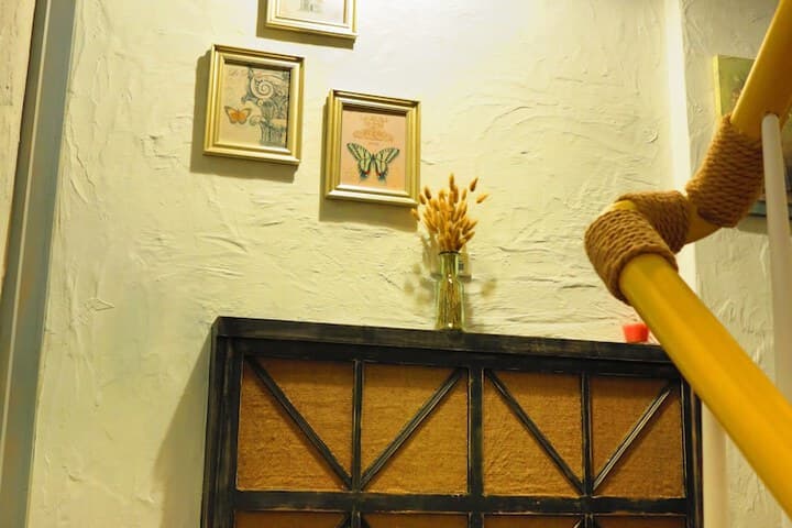 Antiques home photo 4