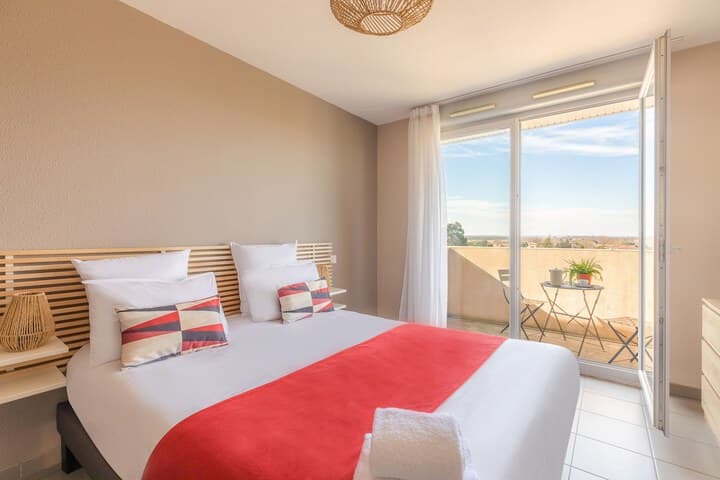 Cornebarrieu destination view