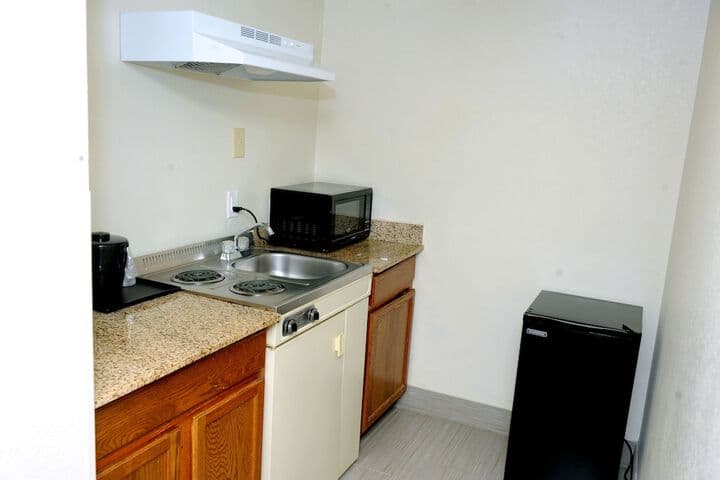 Country Inn & Suites by Radisson Alpharetta GA photo 4