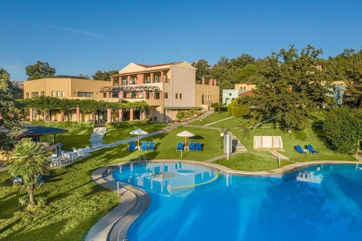 Century Resort photo 4