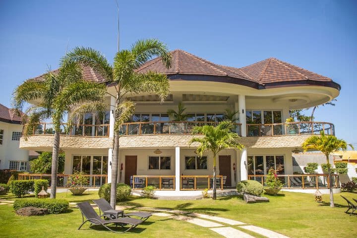 Vida Homes Condo Resort photo 3