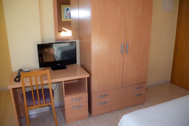 Hostal Meseguer photo 3
