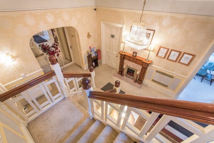 Grovefield Manor photo 5