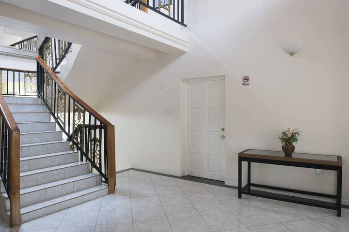 Celebrity Villa Jamaica photo 3
