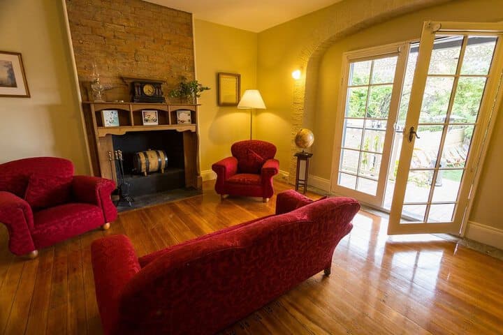 Montacute Boutique Bunkhouse photo 4