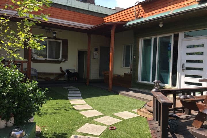 Momojein Guest House Hostel photo 4