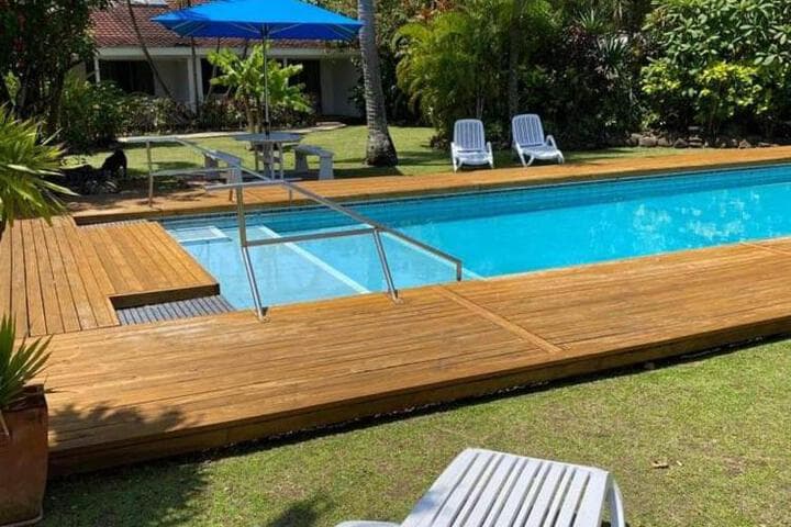 The Black Pearl Beachside Apartments photo 2