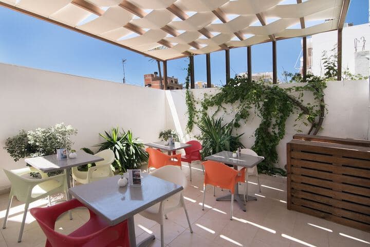 Coral Apartments photo 4