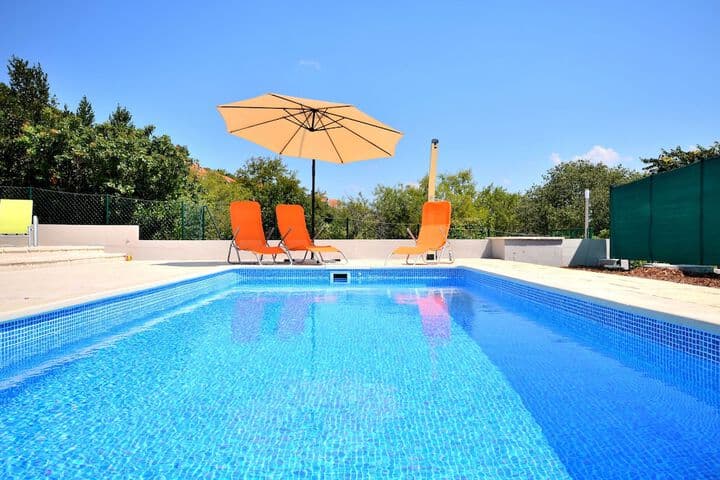 BRETIA apartments & more photo 3