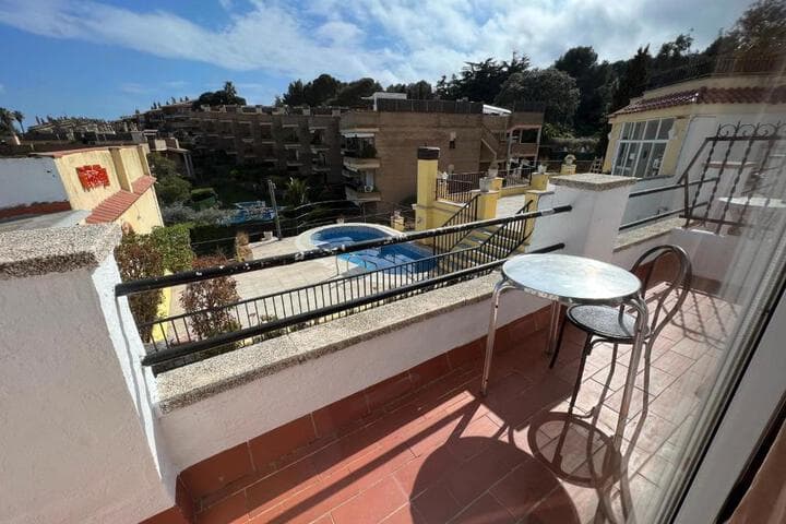 Apartaments Monjardí photo 5