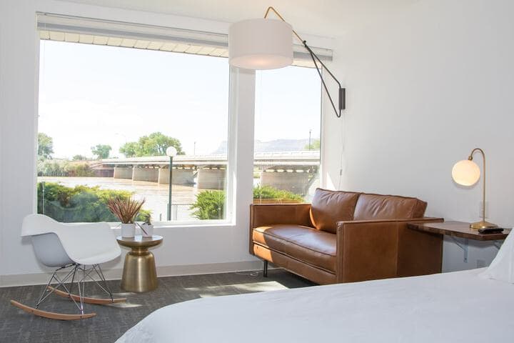 Skyfall Guestrooms photo 5