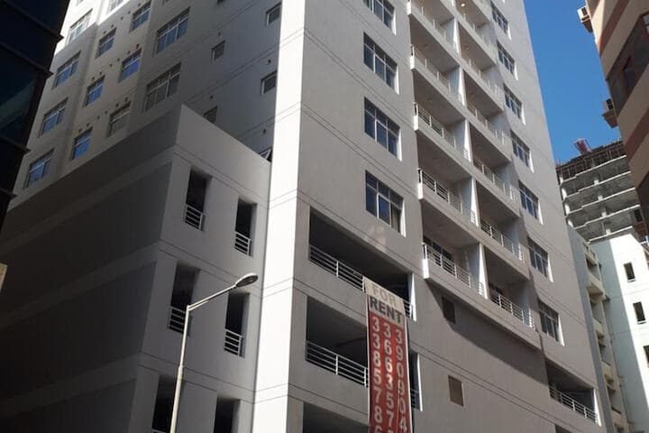 OYO 104 Q House 3 Apartments photo 5