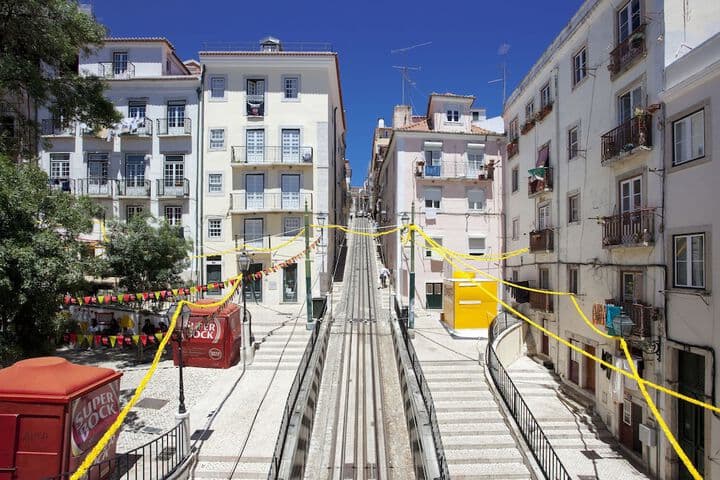 Lisbon Serviced Apartments Ascensor da Bica photo 3