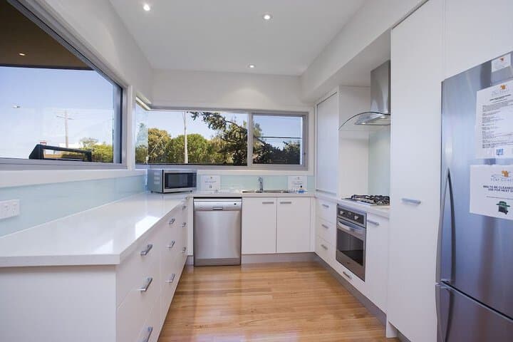 Two Bays Apartments photo 3