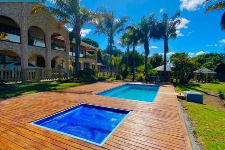 Lagoon Breeze Guest House photo 3