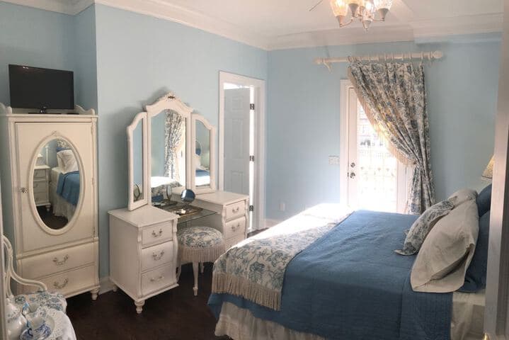 The Carriage House B&B photo 5