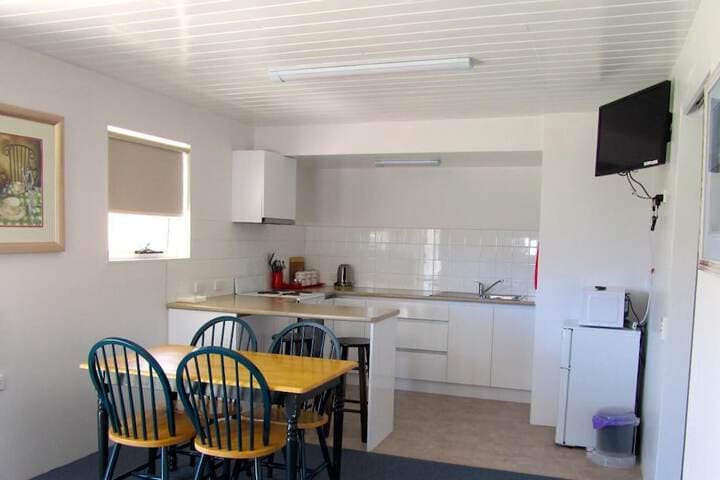 Triabunna Cabin&Caravan Park photo 2